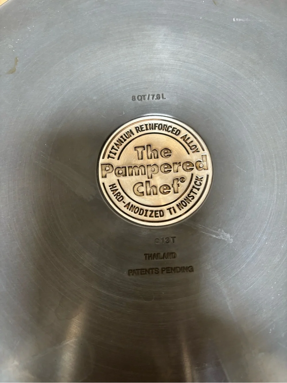 The Pampered Chef Stock Pot with Glass Lid and Soft-Grip Handles